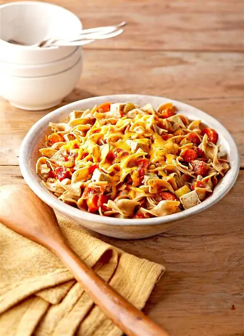 Сырная запеканка из лапши