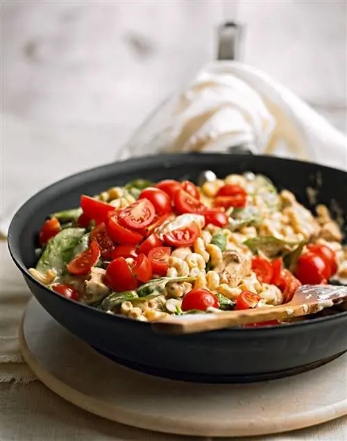 Курица, макароны и сыр