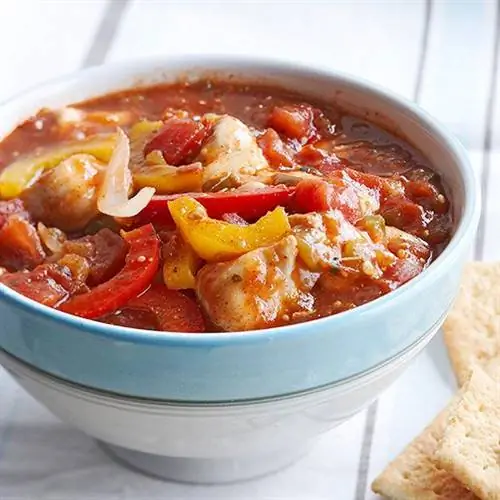 Куриный перец чили с овощами