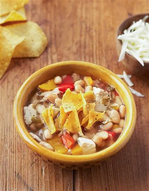 Чили из белой курицы