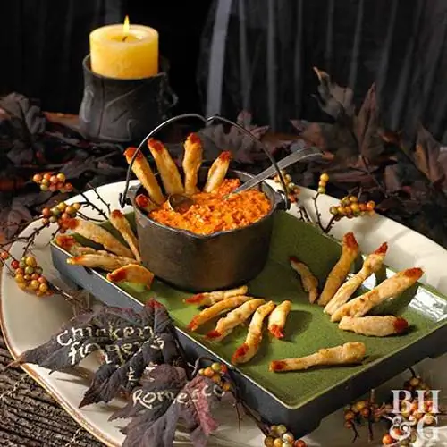 Куриные пальчики с румынским соусом ромеско