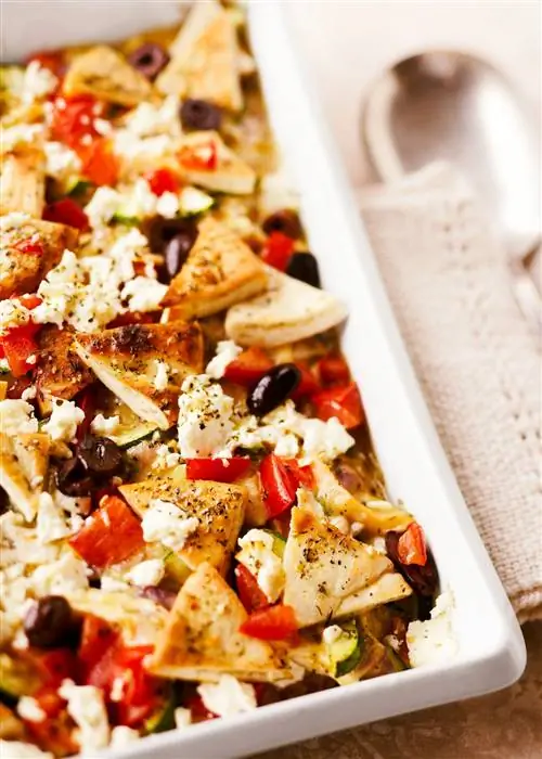 Греческая курица и запеканка из лаваша