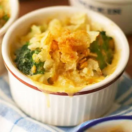 Запеканка из кукурузы и брокколи