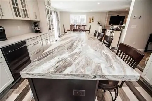 островная гранитная столешница