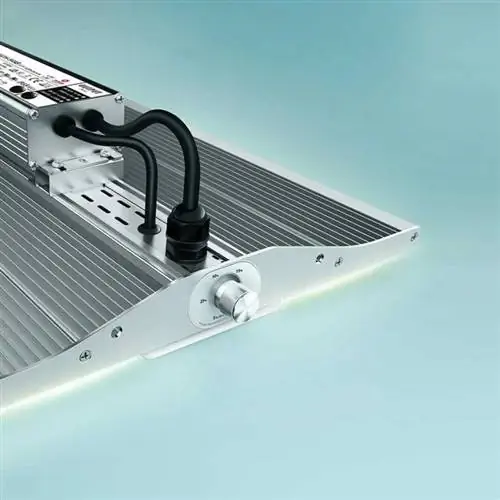 Лучшие светодиодные светильники для выращивания растений 2021 года - серия ViparSpectra XS - ручка диммера