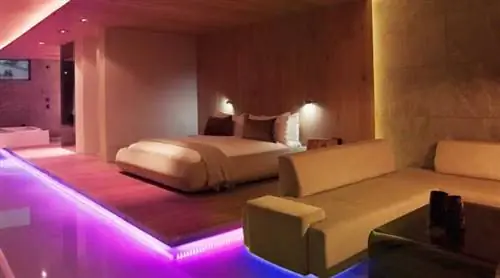 окружающее освещение в доме