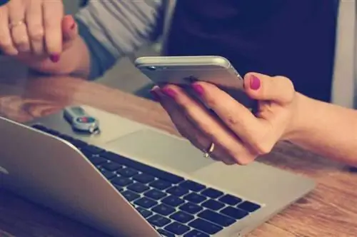 Простые советы, как сохранить офисную мебель в хорошем состоянии - office