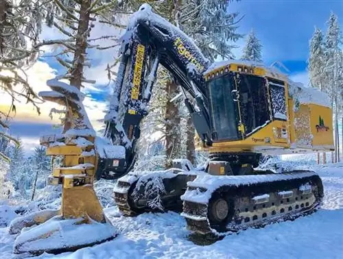 Лучшие практики эксплуатации тяжелого оборудования в зимний сезон - Tigercat