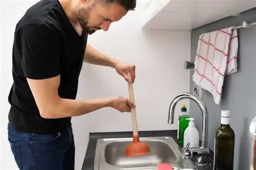 Водопроводчик Водопроводчик