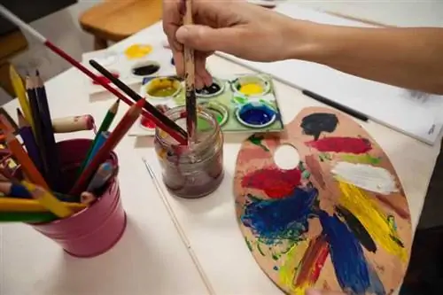 5 идей своими руками, которые можно сделать с помощью масляной краски