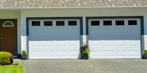 Гаражная дверь