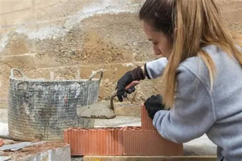 Как отремонтировать трещины в бетонной стене