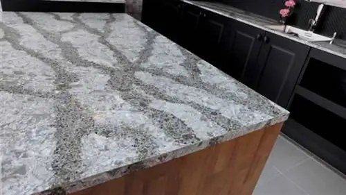 Чем кварцевые столешницы отличаются от других натуральных камней