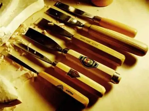 Виды инструментов для резьбы по дереву