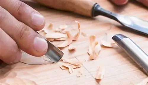 резьба по дереву с помощью долбежки