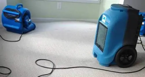 Что делать после повреждения дома водой