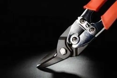 Установка сумки для сантехнических инструментов - ножницы для жести