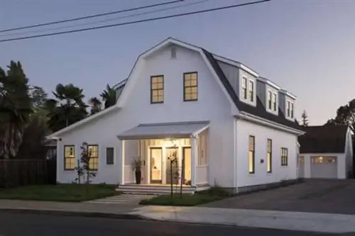 Лучший материал для вашей новой крыши - вальмовая крыша.