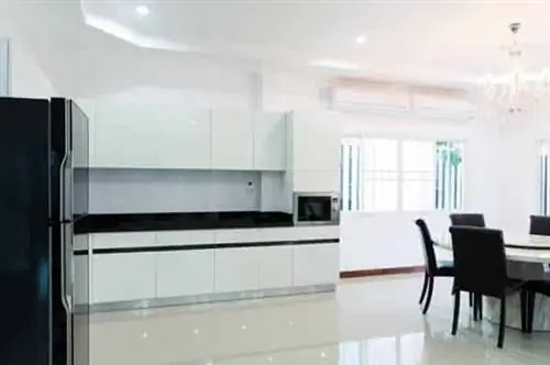 полированный бетон в гостиной