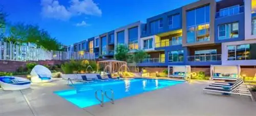 Квартиры на продажу в Хендерсоне