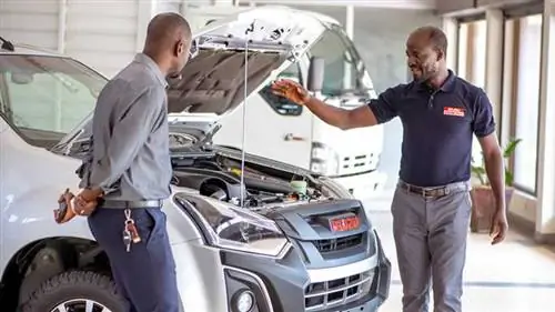 Могу ли я отдать свой автомобиль в другой дилерский центр для гарантийного обслуживания - гарантийное обслуживание