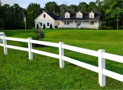 Когда лучше покупать забор - зелень