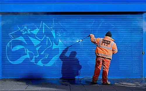 Какие растворители используются для удаления граффити?