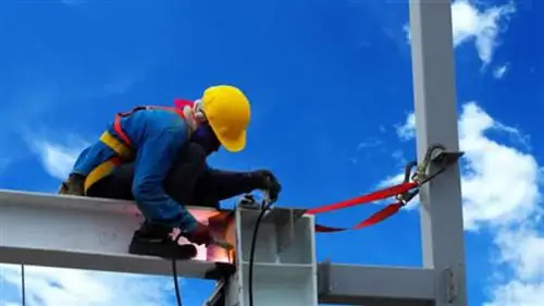 7 советов по безопасности, которые следует помнить при работе на высоте
