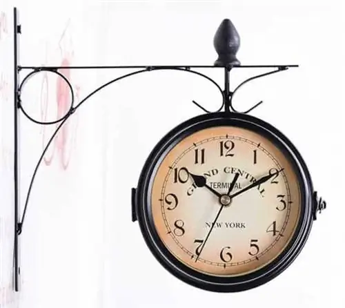 Советы по декорированию, чтобы быстро продать дом - настенные часы