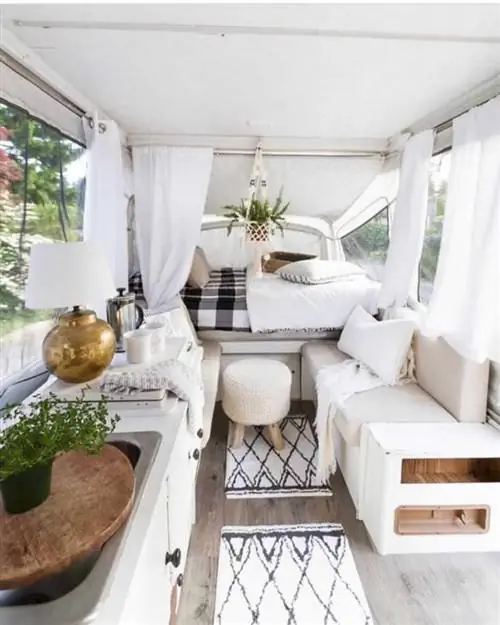 Как оптимизировать пространство в доме на колесах