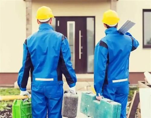 Ремонт своими руками лучше доверить профессионалам - подрядчикам