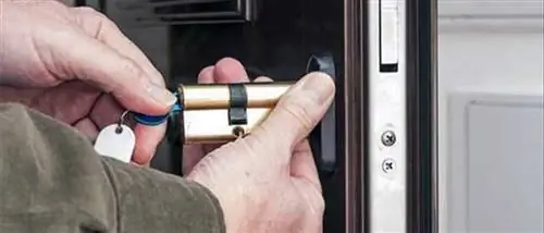 На что обратить внимание у хорошего слесаря - разборка