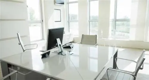 Руководство по покупке офисной мебели с ограниченным бюджетом - мебельный бренд