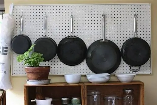 Bob Vila Radio: установка универсальной пегборда