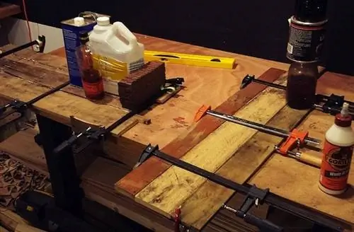 Стол из поддонов своими руками - клей