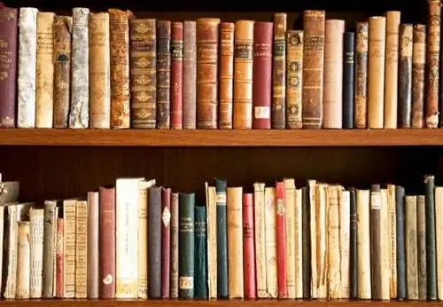 Как избавиться от запаха старой книги