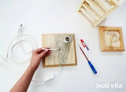 Как сделать фонарь из дерева