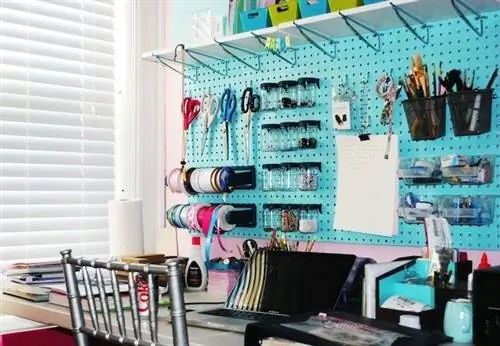 DIY Pegboard Projects - Офис