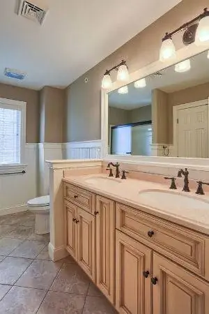 Pony Walls 101: где, когда и как установить эти комнатные перегородки