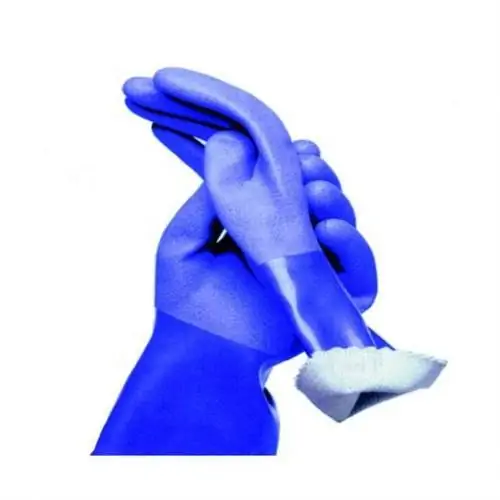 Лучший вариант перчаток для мытья посуды: бытовые перчатки True Blues