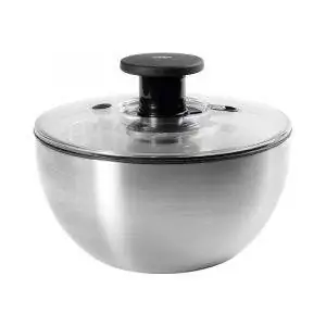 Лучший вариант салатницы: OXO Steel Salad Spinner OOS