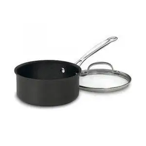 Лучший вариант кастрюли: классическая анодированная кастрюля Cuisinart Chef’s