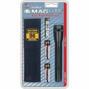 Лучший вариант маленького фонарика: фонарик Maglite Mini с двумя ячейками накаливания AA