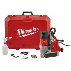 Лучший магнитный сверлильный станок Milwaukee13