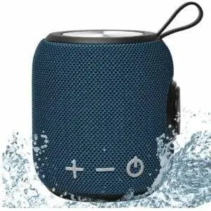 Лучший вариант динамика для душа: портативный Bluetooth-динамик SANAG