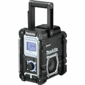 Лучший вариант радиостанции на стройплощадке: Makita XRM06B 18V LXT Радиостанция на стройплощадке