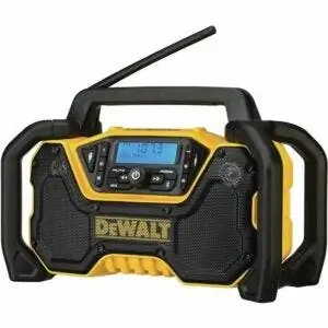 Лучший вариант радиостанции на строительной площадке: DEWALT DCR028B 12V/20V MAX Bluetooth Радиостанция на строительной площадке