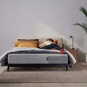 Лучшие дешевые варианты матрасов: матрас Casper Sleep Element