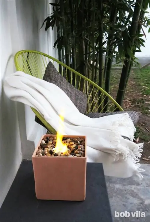 DIY Lite: установите S’mores Station в любом месте с помощью этой настольной ямы для костра
