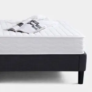 Лучшие варианты жестких матрасов: матрас Sunrising Bedding 8 из натурального латекса